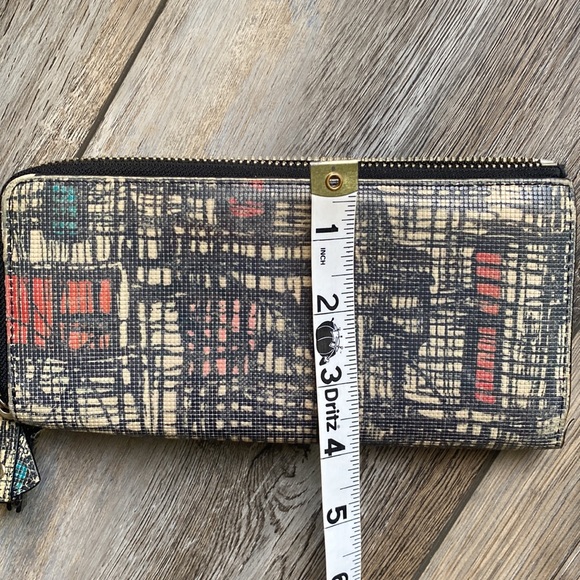 Tumi Zipper Wallet - Picture 8 of 13